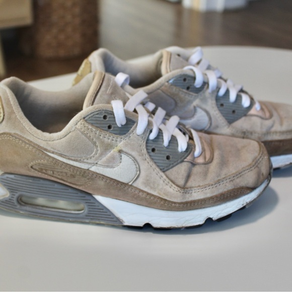 Nike Other - Nike Air Max 90